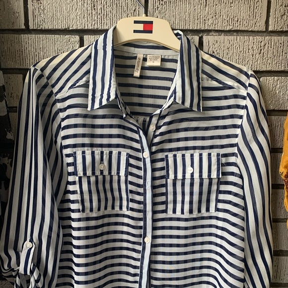 Navy blue summer tops bundle - Picture 2 of 9